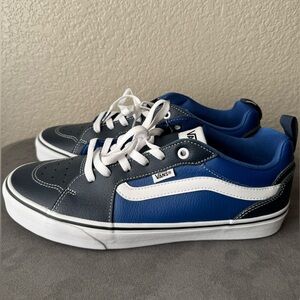 Vans Leather Blue and Navy Blue Lowtop Sneakers Men’s Size 11